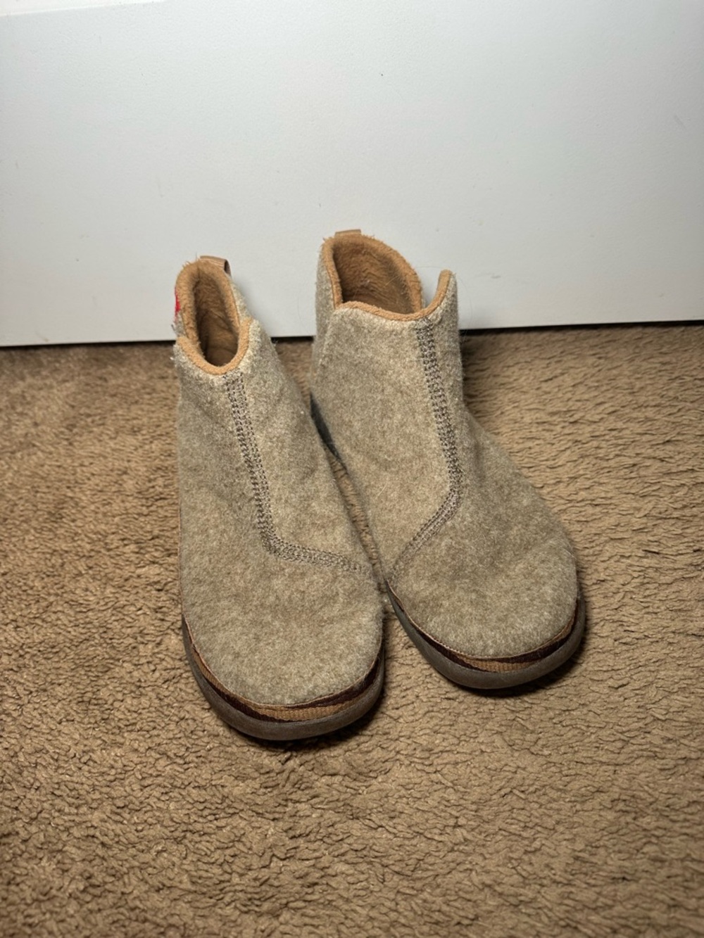 Chaco Revel Mid Ankle Booties Boots Women's Size 6 Slip On Tan Chelsea